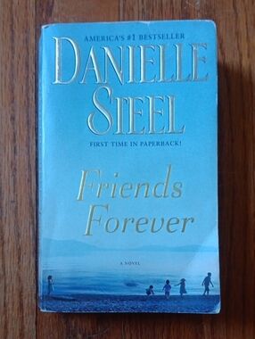 Friends Forever: A Novel By Danielle Steel Paperback Fiction Book